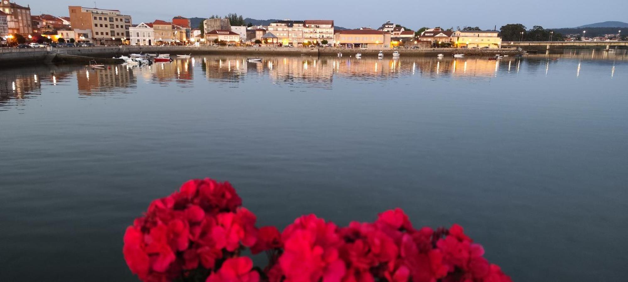 Apartamento El Rincon De Elia, Haz Realidad Tu Sueno De Vivir Con Vistas Al Mar Вильянуэва-де-Ароса Экстерьер фото